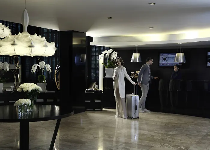 S15 Sukhumvit Отель 4*
