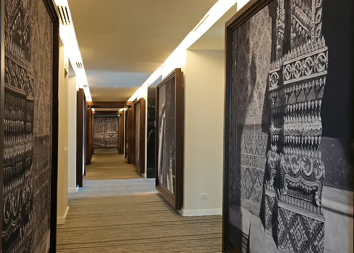 Отель S15 Sukhumvit 4*