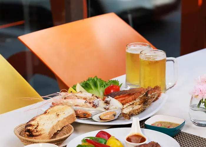 Отель S15 Sukhumvit 4*