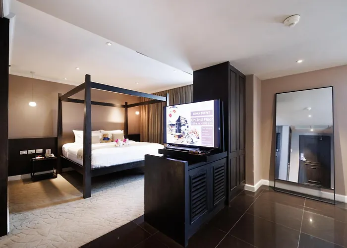 S15 Sukhumvit 4* Бангкок