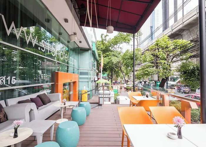 Hotel S15 Sukhumvit 4*